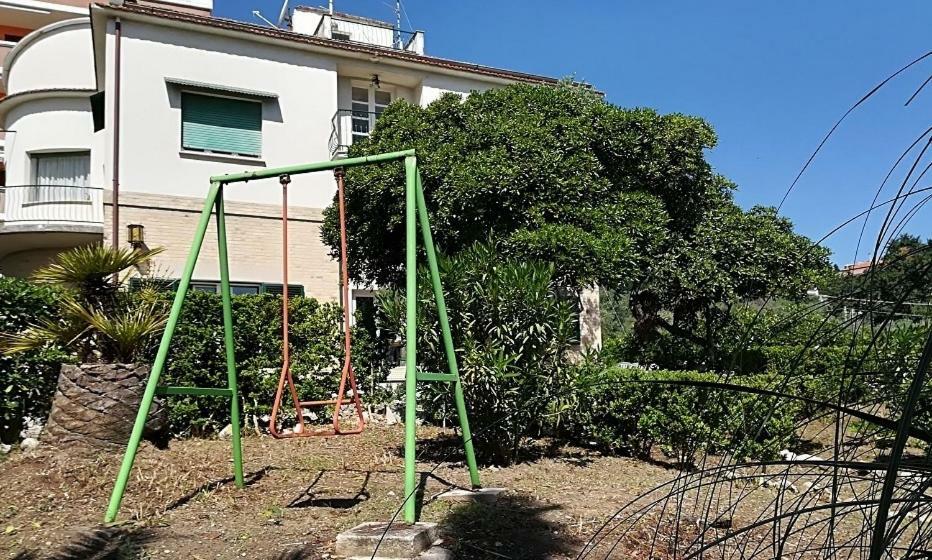 Villa Ariosa Vasto Extérieur photo