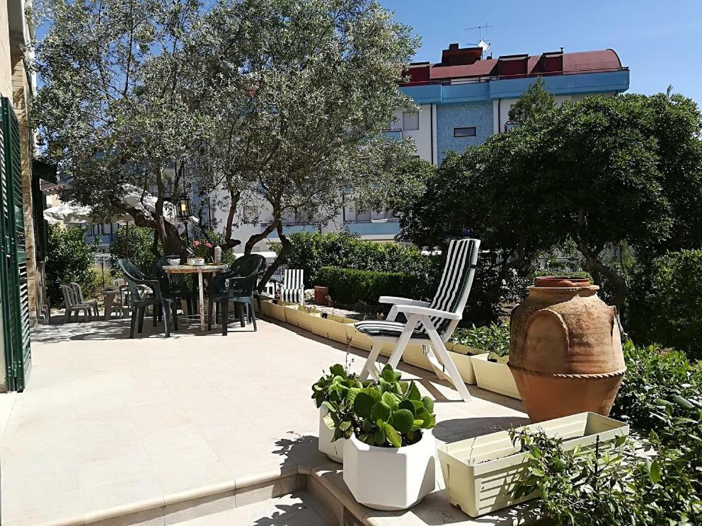 Villa Ariosa Vasto Extérieur photo